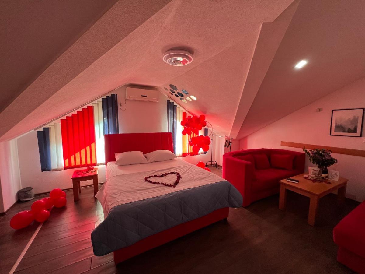 Prenociste Samir Hotel Gradacac Ngoại thất bức ảnh
