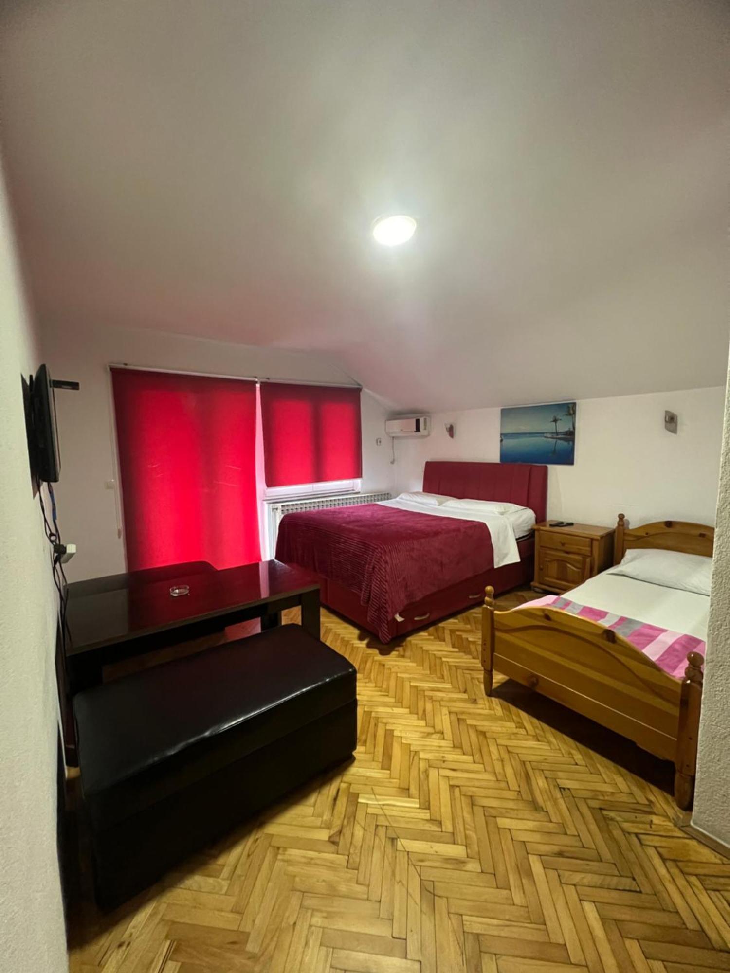 Prenociste Samir Hotel Gradacac Ngoại thất bức ảnh